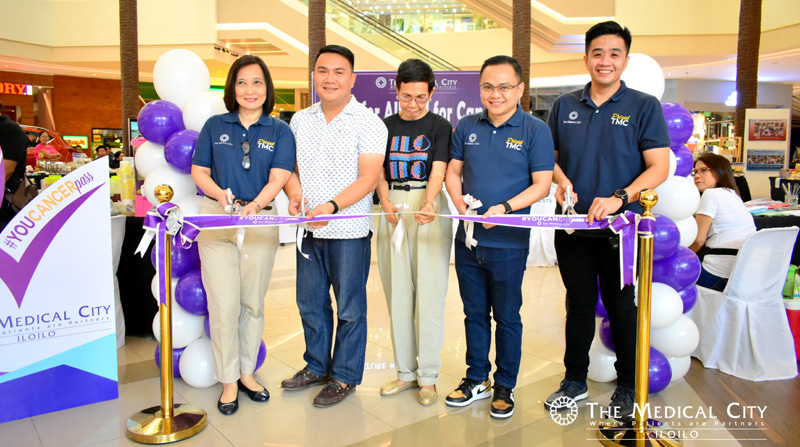 Trade fair ribbon-cutting ceremony.