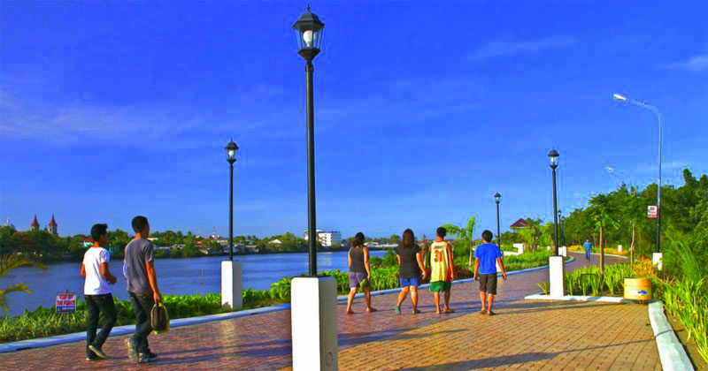 Iloilo City Esplanade