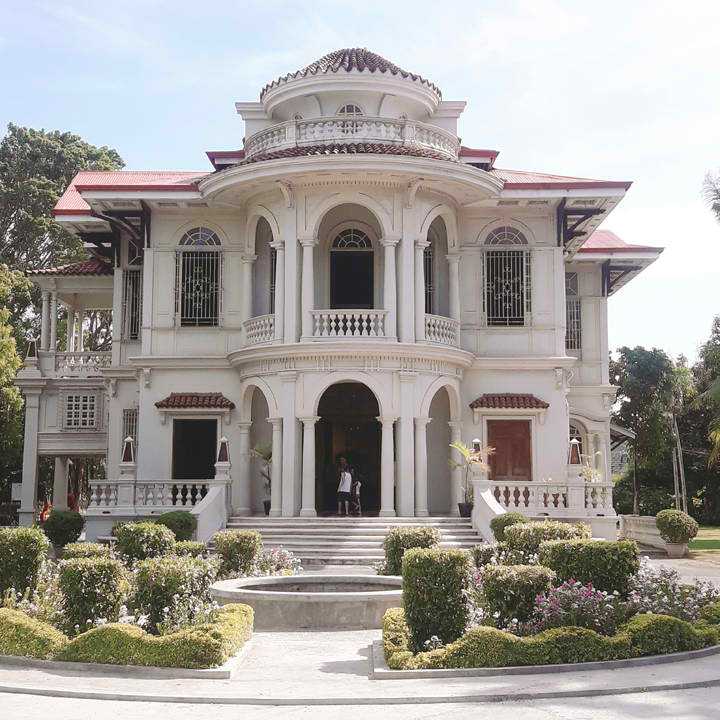 Yusay Consing Mansion