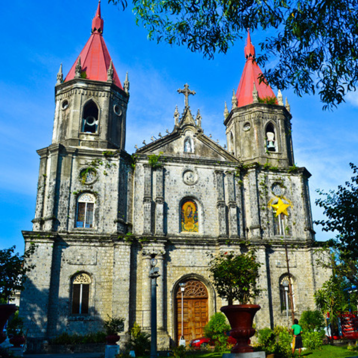 Molo Church