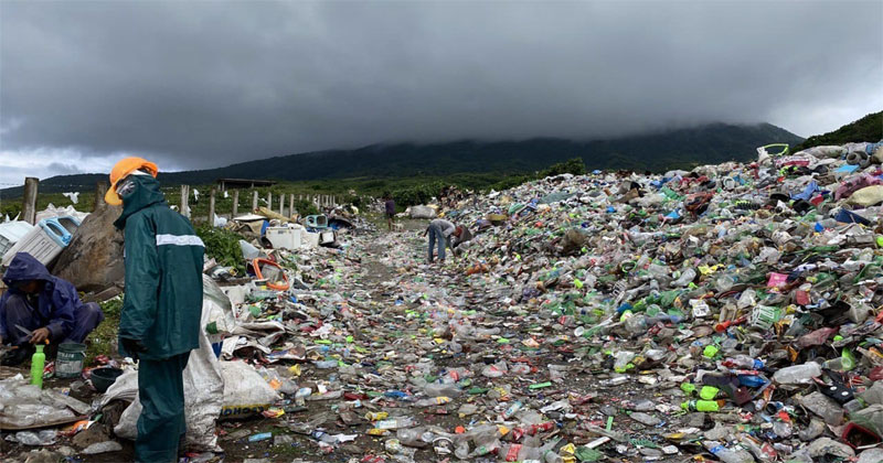 Around 20,000 kilograms or 20 tons of post-consumer recyclable PET bottles, which have accumulated throughout the years in Basco’s Eco Center. Coca-Cola and Basco’s partnership establishes a post-consumer PET flow from Batanes to Gen. Trias, Cavite—where Coca-Cola and Indorama Venture’s bottle-to-bottle recycling facility PETValue will rise.