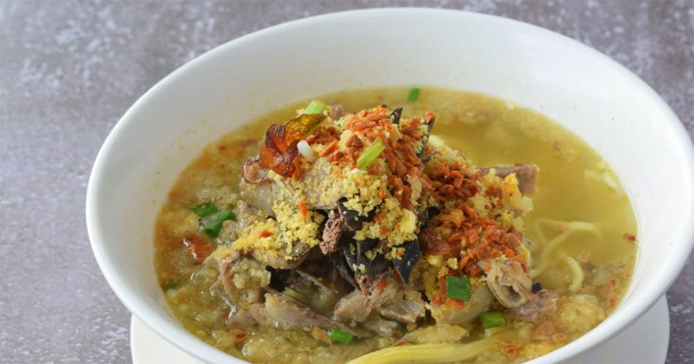 Iloilo's very own La Paz batchoy, always hot and ready to warm hearts – photo from Ted's Original La Paz Batchoy