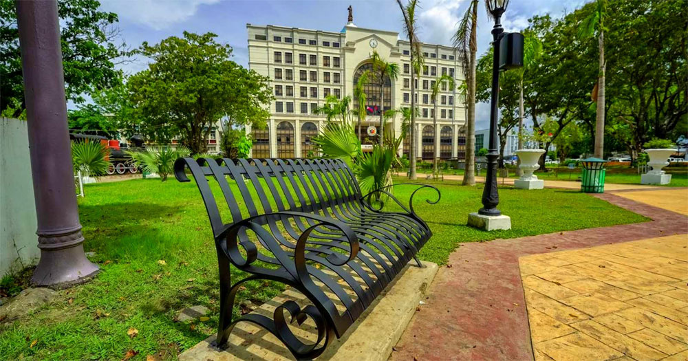 Benches at Plaza Libertad