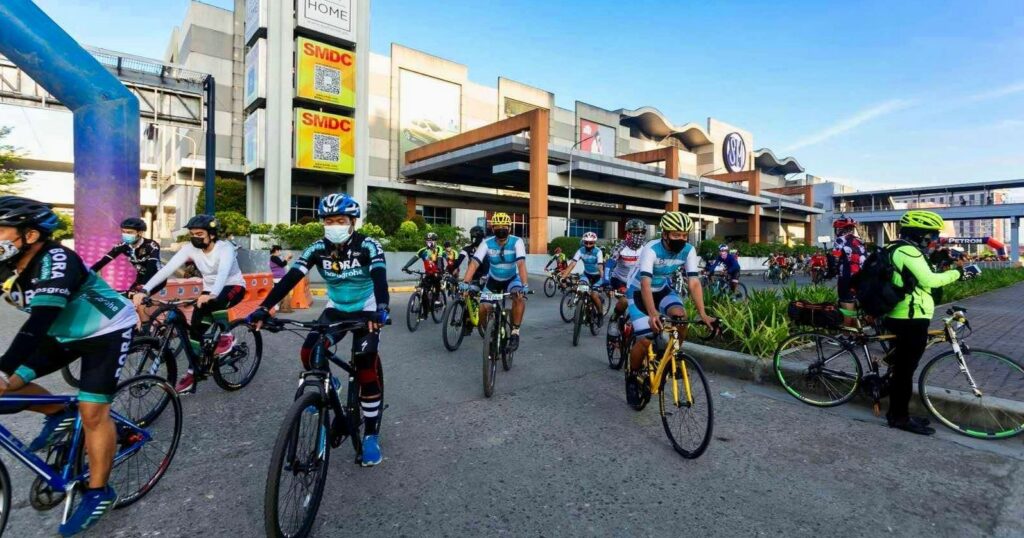 Ilonggo bikers coming out from SM City Iloilo.