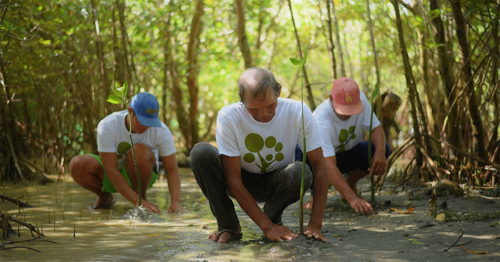 SM Foundation and Fast Retailing Foundation join hands to protect coastal villages