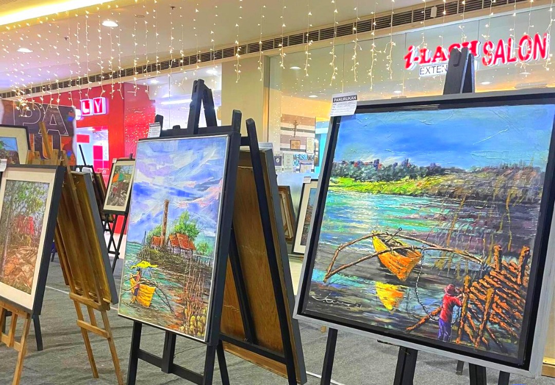 'Panurukan' exhibit by Jonathan Arro opens at SM City Iloilo.