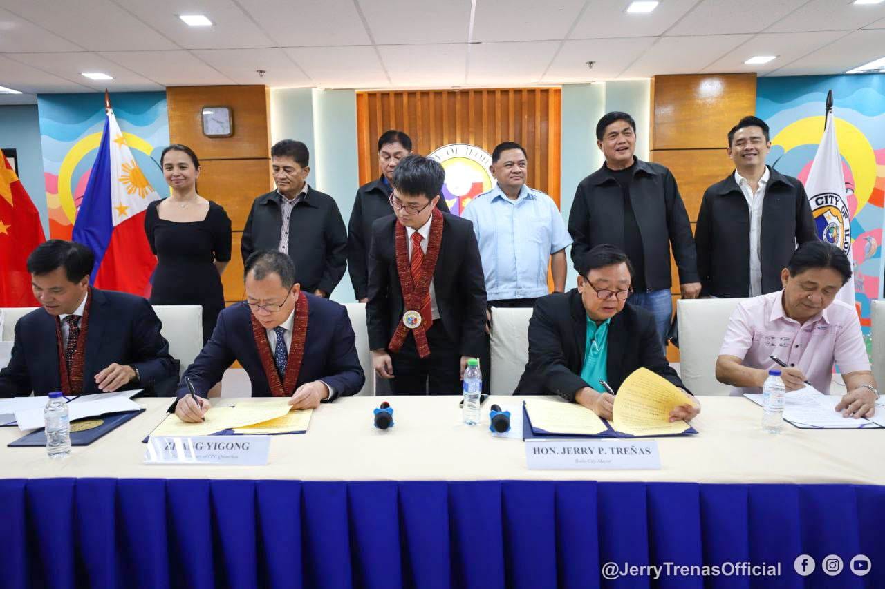 Signing of Memorandum of Understanding between Quanzhou, China and Iloilo City.