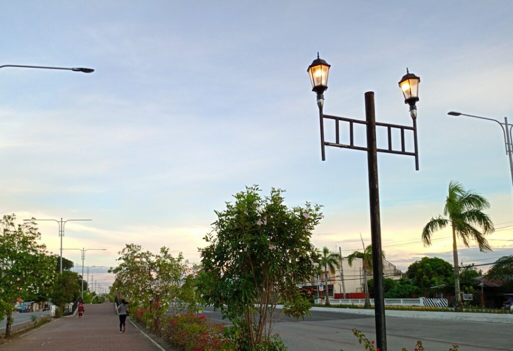 iloilo city streetlights