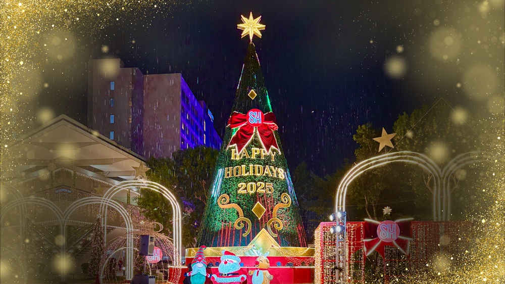 SM City Iloilo Unwraps Christmas Sparkles