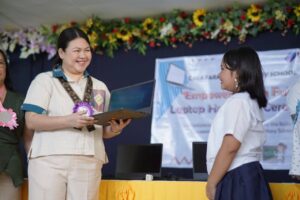 Iloilo City Strengthens Digital Education with Laptop Turnover to Calaparan ES