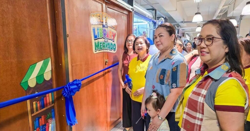 Iloillo City Library sa Merkado